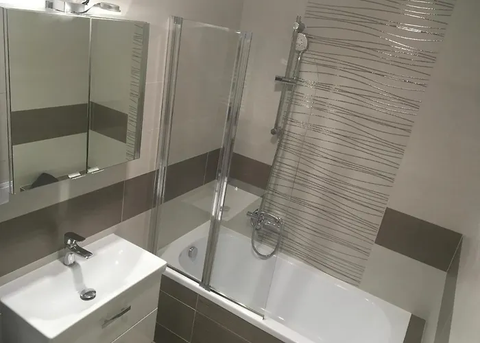 Sky One * كراكوفيا